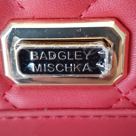 Rare Red and Gold Badgley Mischka Handbag (1) - Picture 2 of 12